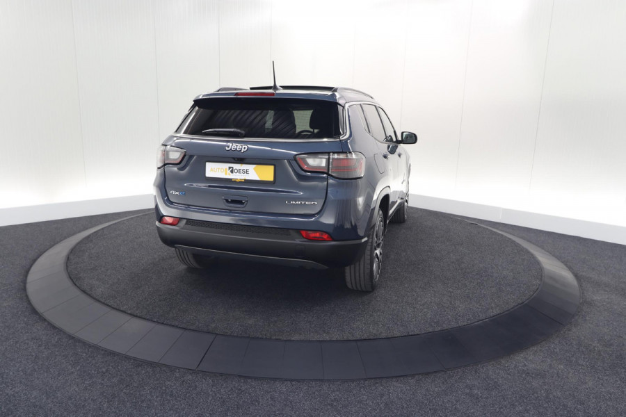 Jeep Compass 4xe 190 Plug-in Hybrid Electric Limited | Elektrisch Panoramadak | Camera | Adaptieve Cruise Control | Apple Carplay | Pack Winter
