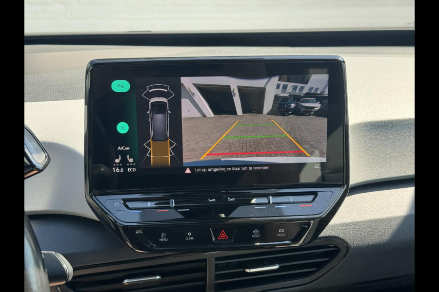 Volkswagen ID.3 First Max 58 kWh Panorama Trekhaak Camera Ergonomische stoelen Sfeer verlichting