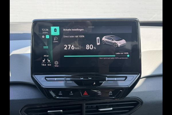 Volkswagen ID.3 First Max 58 kWh Panorama Trekhaak Camera Ergonomische stoelen Sfeer verlichting