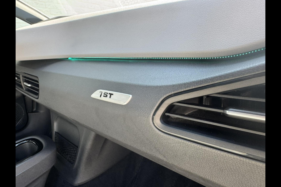 Volkswagen ID.3 First Max 58 kWh Panorama Trekhaak Camera Ergonomische stoelen Sfeer verlichting