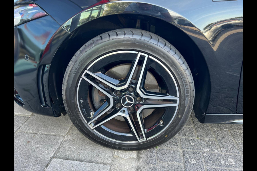 Mercedes-Benz A-Klasse 250 e Business Solution AMG Limited