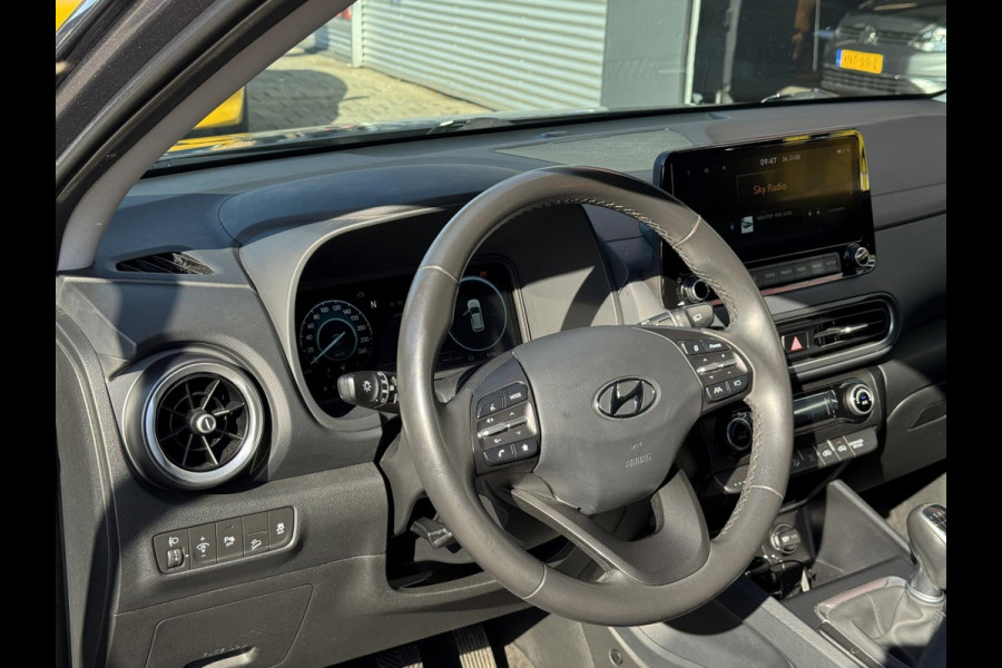 Hyundai Kona 1.0 T-GDI Edition 30 Hybride - Navigatie I Airco I LED I PDC / Camera I Sport velgen I Dealer onderhouden
