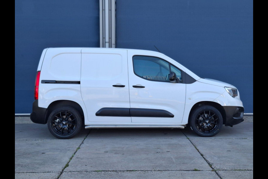Opel Combo 1.5D L1H1 Edition AIRCO / CRUISE CONTROLE / NAVI / EURO 6