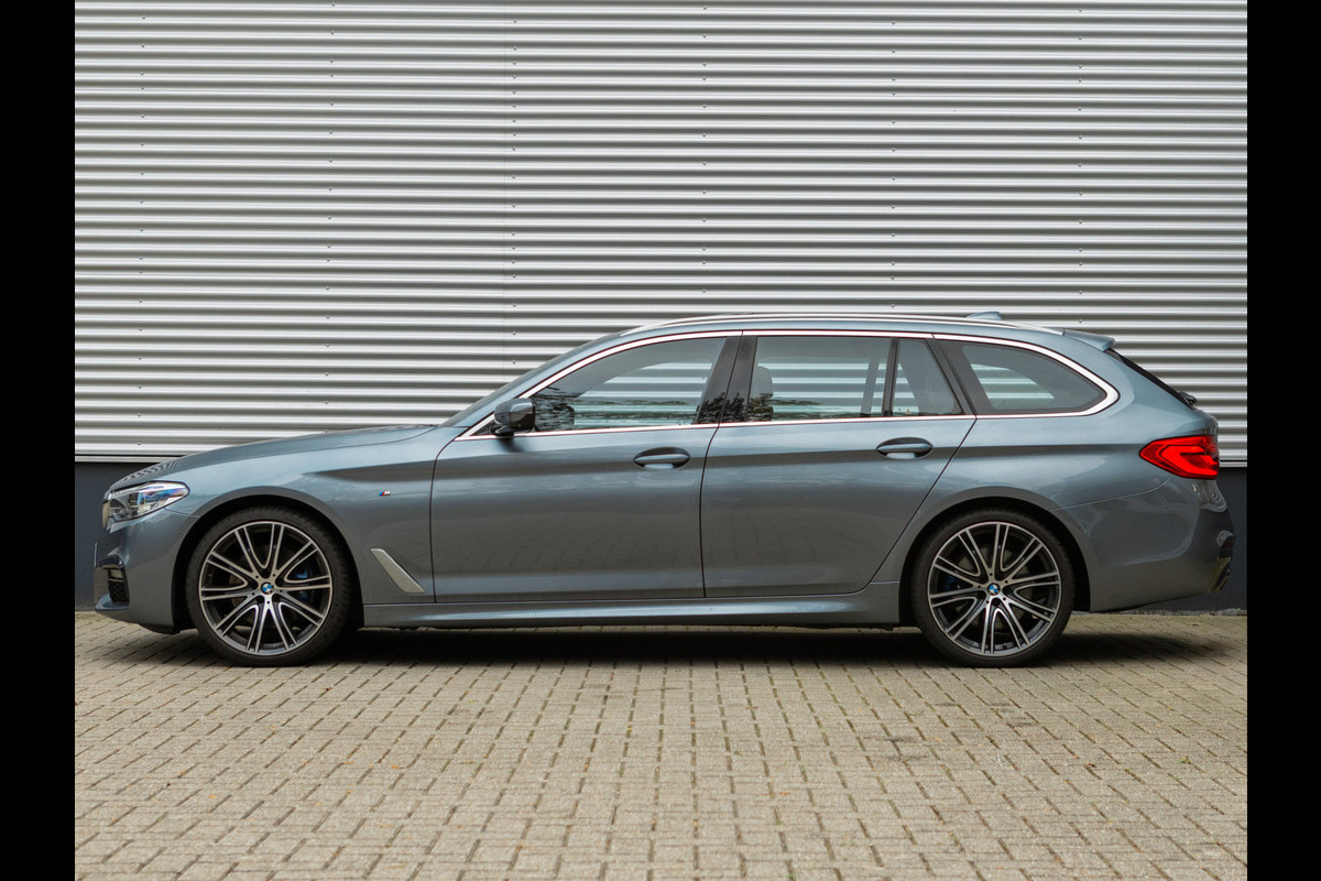 BMW 5 Serie Touring 530i M-Sport - Pano - Trekhaak - Comfortzetels - Driving + Parking Ass Plus - Hifi