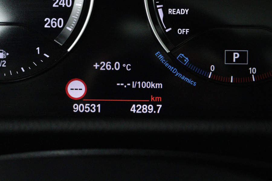 BMW 2 Serie Active Tourer 218i High Executive Edition (PANORAMADAK, ACHTERUITRIJCAMERA, STOELVERWARMING, ADAPTIVE CRUISE)