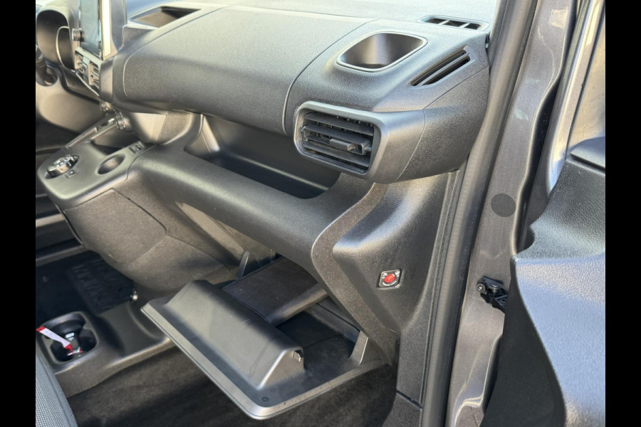 Opel Combo Tour 1.2 Turbo L1H1 5p Edition Automaat Head up Camera Cruise Clima Carplay