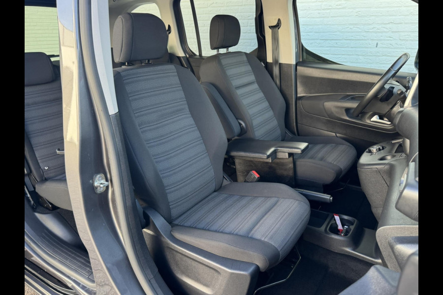 Opel Combo Tour 1.2 Turbo L1H1 5p Edition Automaat Head up Camera Cruise Clima Carplay