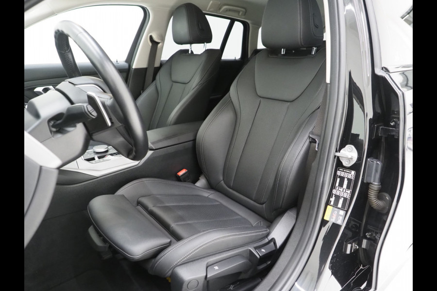 BMW 3 Serie Touring 320e LCI Shadow Line | Widescreen | Carplay | Cruise | DAB | PDC | LED