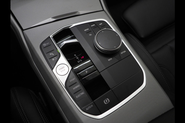 BMW 3 Serie Touring 320e LCI Shadow Line | Widescreen | Carplay | Cruise | DAB | PDC | LED