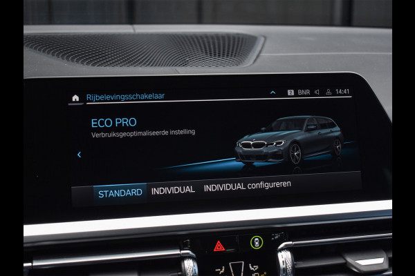 BMW 3 Serie Touring M340i xDrive BUSINESS EDITION PLUS | M-SPORT | SHADOW-LINE | PANORAMADAK | FULL-LED | M-SPORT BRAKE | SPORT DIFFERNTIAL