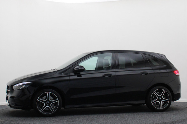 Mercedes-Benz B-Klasse 250 e AMG Line Virtual Cockpit, Sfeerverlichting, Apple Carplay, Standkachel, Cruise, 18'' Mercedes-Benz B-Klasse 250 e AMG Line Virtual Cockpit, Sfeerverlichting, Apple Carplay, Standkachel, Cruise, 18''