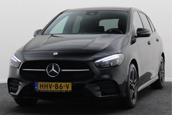 Mercedes-Benz B-Klasse 250 e AMG Line Virtual Cockpit, Sfeerverlichting, Apple Carplay, Standkachel, Cruise, 18'' Mercedes-Benz B-Klasse 250 e AMG Line Virtual Cockpit, Sfeerverlichting, Apple Carplay, Standkachel, Cruise, 18''