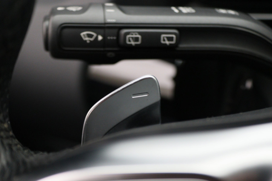 Mercedes-Benz B-Klasse 250 e AMG Line Virtual Cockpit, Sfeerverlichting, Apple Carplay, Standkachel, Cruise, 18'' Mercedes-Benz B-Klasse 250 e AMG Line Virtual Cockpit, Sfeerverlichting, Apple Carplay, Standkachel, Cruise, 18''