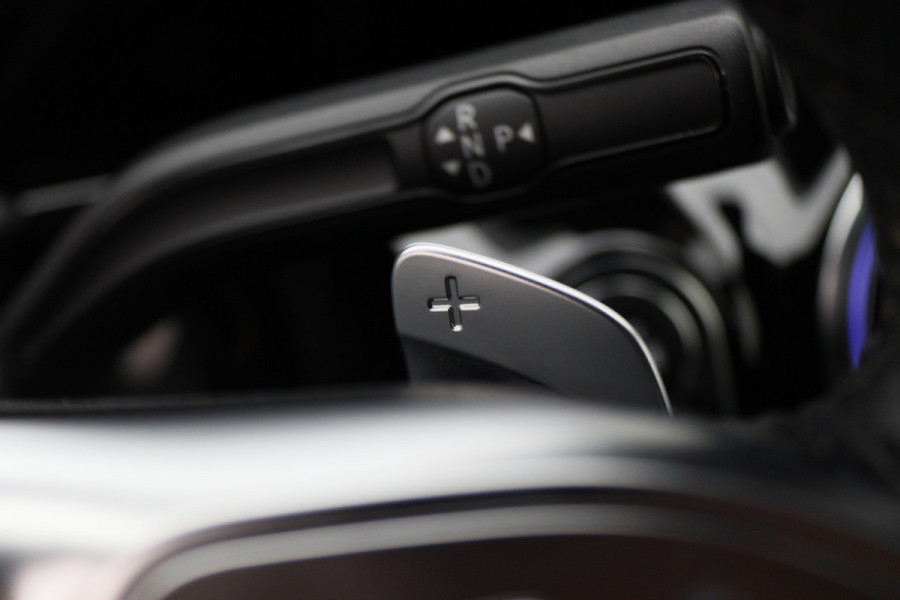 Mercedes-Benz B-Klasse 250 e AMG Line Virtual Cockpit, Sfeerverlichting, Apple Carplay, Standkachel, Cruise, 18'' Mercedes-Benz B-Klasse 250 e AMG Line Virtual Cockpit, Sfeerverlichting, Apple Carplay, Standkachel, Cruise, 18''