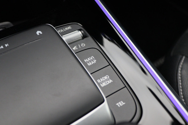 Mercedes-Benz B-Klasse 250 e AMG Line Virtual Cockpit, Sfeerverlichting, Apple Carplay, Standkachel, Cruise, 18'' Mercedes-Benz B-Klasse 250 e AMG Line Virtual Cockpit, Sfeerverlichting, Apple Carplay, Standkachel, Cruise, 18''