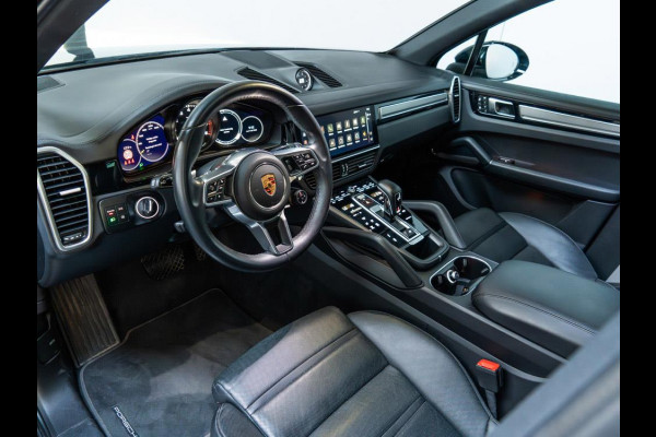 Porsche Cayenne 3.0 E-Hybrid Platinum Edition | Bose |Sport Chrono|Full-Option