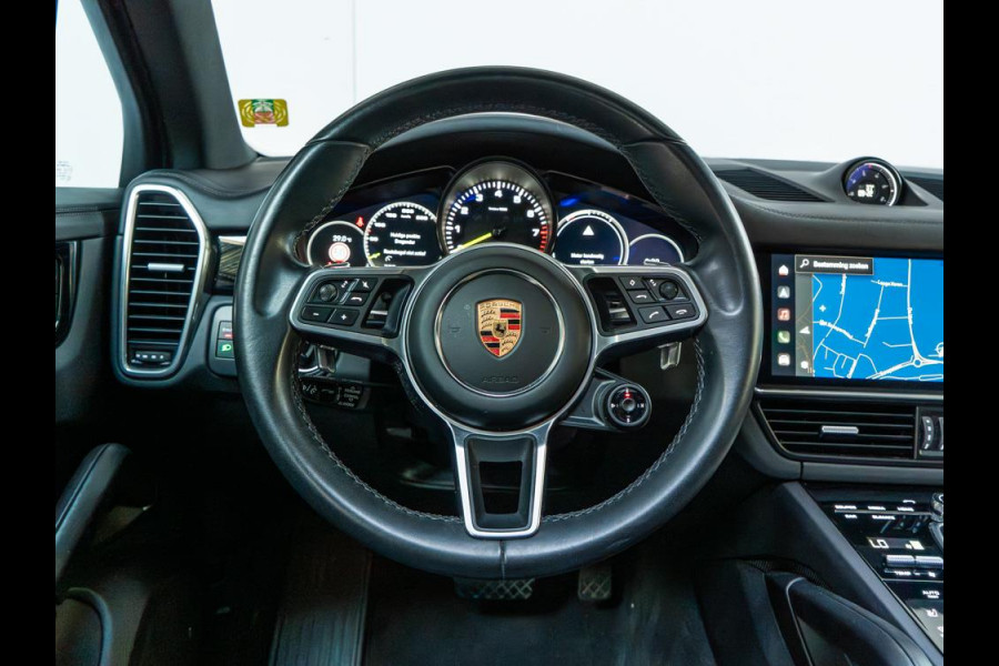 Porsche Cayenne 3.0 E-Hybrid Platinum Edition | Bose |Sport Chrono|Full-Option