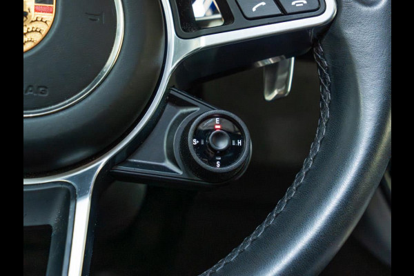 Porsche Cayenne 3.0 E-Hybrid Platinum Edition | Bose |Sport Chrono|Full-Option