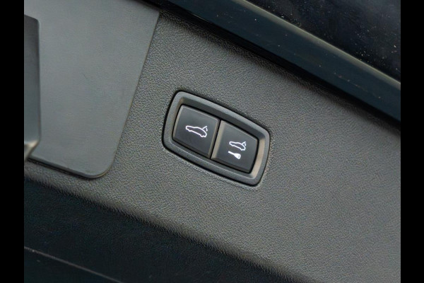 Porsche Cayenne 3.0 E-Hybrid Platinum Edition | Bose |Sport Chrono|Full-Option