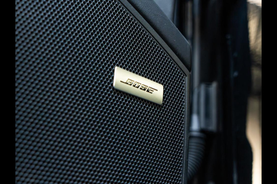 Porsche Cayenne 3.0 E-Hybrid Platinum Edition | Bose |Sport Chrono|Full-Option