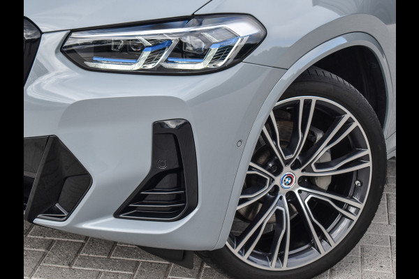 BMW X4 xDrive30i HIGH EXECUTIVE | M-SPORT | SHADOW-LINE | PANORAMADAK | TREKHAAK | COMFORT ACCESS | PANORAMADAK | MEMORY SEATS | HARMAN