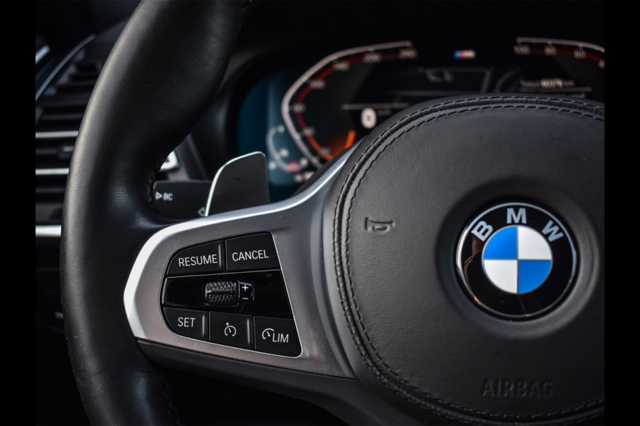 BMW X4 xDrive30i HIGH EXECUTIVE | M-SPORT | SHADOW-LINE | PANORAMADAK | TREKHAAK | COMFORT ACCESS | PANORAMADAK | MEMORY SEATS | HARMAN