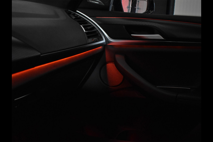 BMW X4 xDrive30i HIGH EXECUTIVE | M-SPORT | SHADOW-LINE | PANORAMADAK | TREKHAAK | COMFORT ACCESS | PANORAMADAK | MEMORY SEATS | HARMAN