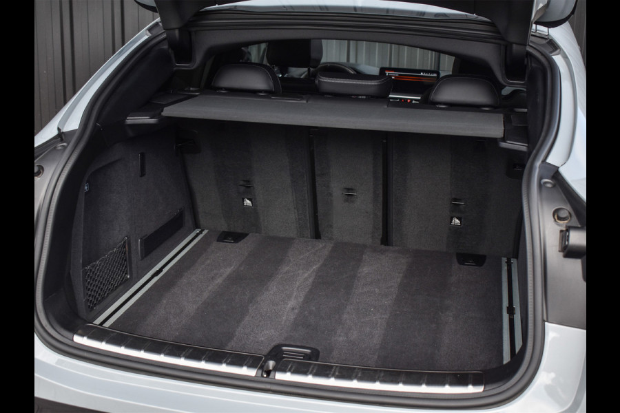 BMW X4 xDrive30i HIGH EXECUTIVE | M-SPORT | SHADOW-LINE | PANORAMADAK | TREKHAAK | COMFORT ACCESS | PANORAMADAK | MEMORY SEATS | HARMAN