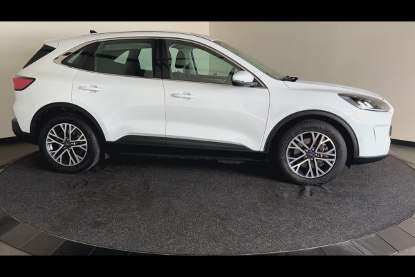 Ford Kuga 2.5 PHEV Titanium | Automatische Deurrandbescherming | Achterbank verstelbaar | Afneembare trekhaak