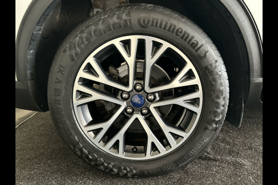 Ford Kuga 2.5 PHEV Titanium | Automatische Deurrandbescherming | Achterbank verstelbaar | Afneembare trekhaak
