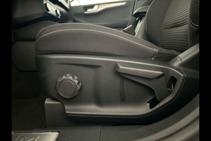 Ford Kuga 2.5 PHEV Titanium | Automatische Deurrandbescherming | Achterbank verstelbaar | Afneembare trekhaak