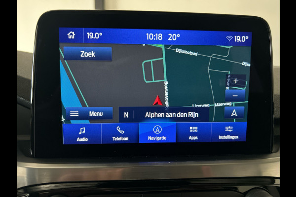 Ford Kuga 2.5 PHEV Titanium | Automatische Deurrandbescherming | Achterbank verstelbaar | Afneembare trekhaak