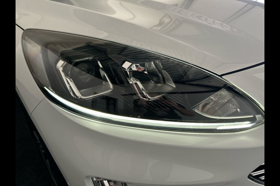 Ford Kuga 2.5 PHEV Titanium | Automatische Deurrandbescherming | Achterbank verstelbaar | Afneembare trekhaak