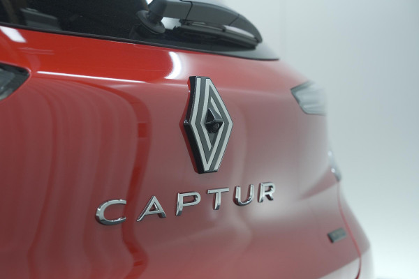 Renault Captur 1.6 E-Tech full hybrid 145 Techno | Adaptieve Cruise Control | Camera | Dodehoekdetectie | Apple Carplay | 18 Inch Lichtmetalen Velgen