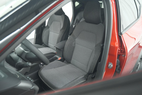 Renault Captur 1.6 E-Tech full hybrid 145 Techno | Adaptieve Cruise Control | Camera | Dodehoekdetectie | Apple Carplay | 18 Inch Lichtmetalen Velgen