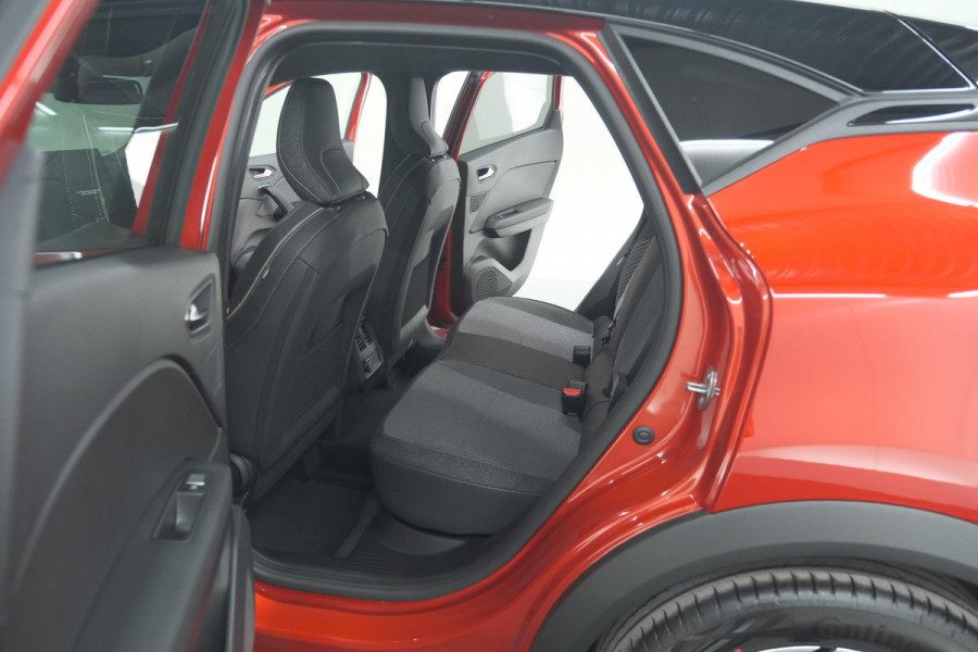 Renault Captur 1.6 E-Tech full hybrid 145 Techno | Adaptieve Cruise Control | Camera | Dodehoekdetectie | Apple Carplay | 18 Inch Lichtmetalen Velgen