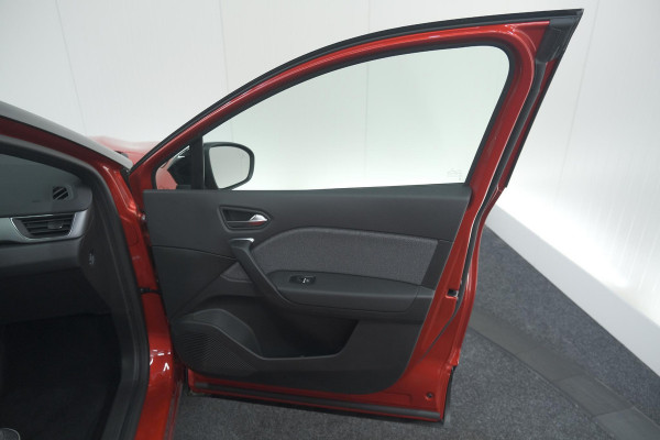 Renault Captur 1.6 E-Tech full hybrid 145 Techno | Adaptieve Cruise Control | Camera | Dodehoekdetectie | Apple Carplay | 18 Inch Lichtmetalen Velgen