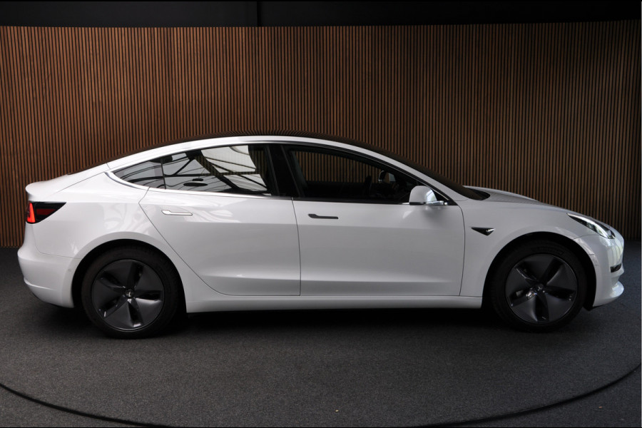 Tesla Model 3 Standard RWD Plus 60 kWh