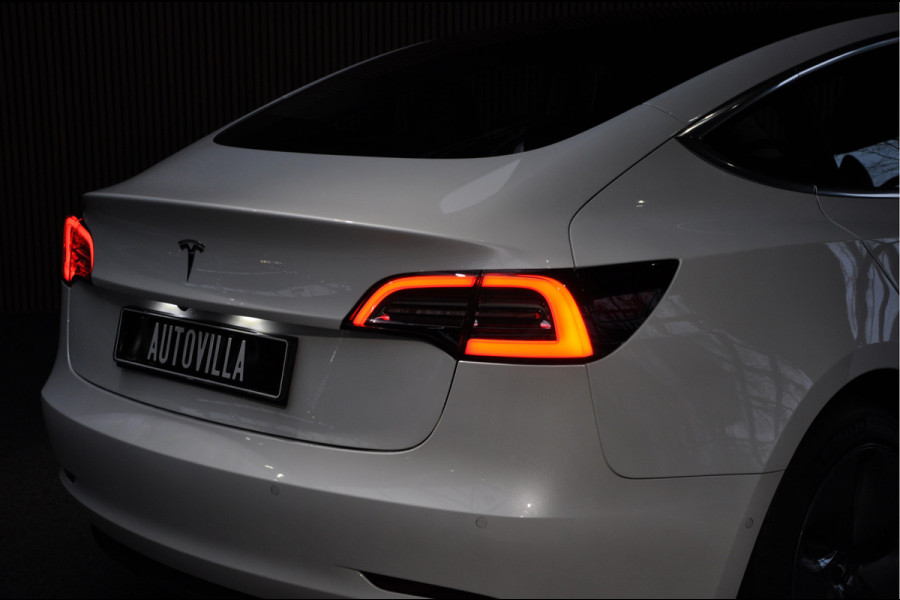 Tesla Model 3 Standard RWD Plus 60 kWh