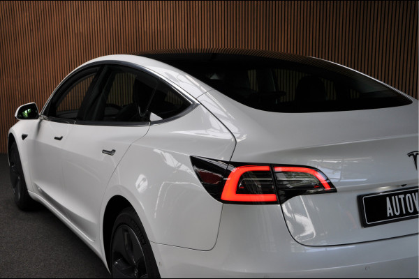 Tesla Model 3 Standard RWD Plus 60 kWh