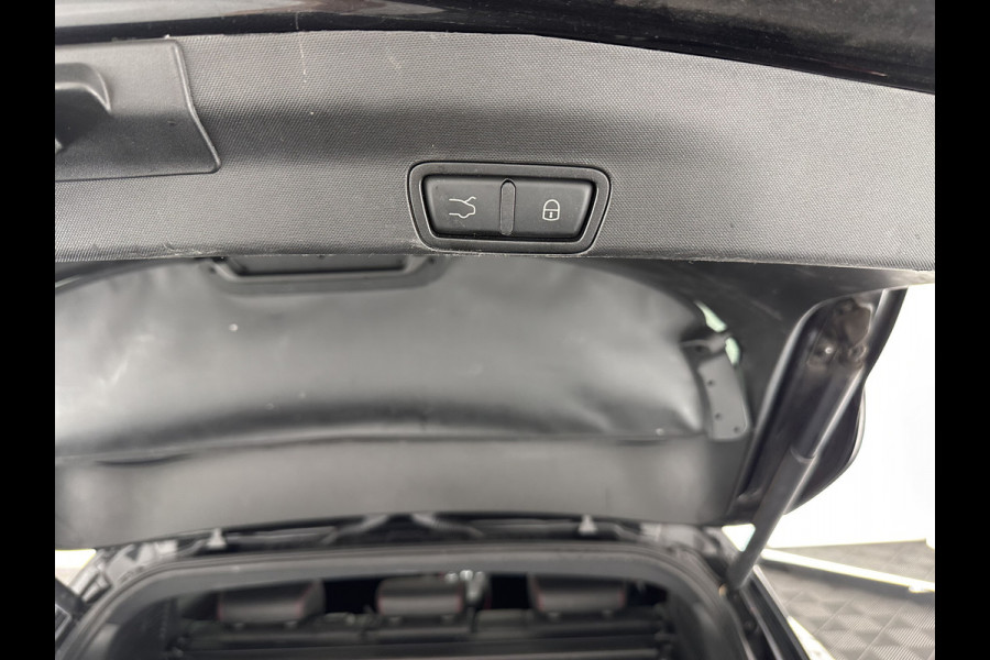 Alfa Romeo Stelvio 2.9 V6 AWD Quadrifoglio (INCL-BTW) Aut. *PANO | LEATHER-ALCANTARA | XENON | ADAPTIVE-CRUISE | BLIND-SPOT | HARMAN/KARDON | MEMORY-PACK | HEATED-SPORTSEATS | DAB+ | KEYLESS | CARPLAY | NAVI-FULLMAP | CARBON-INLAY |
