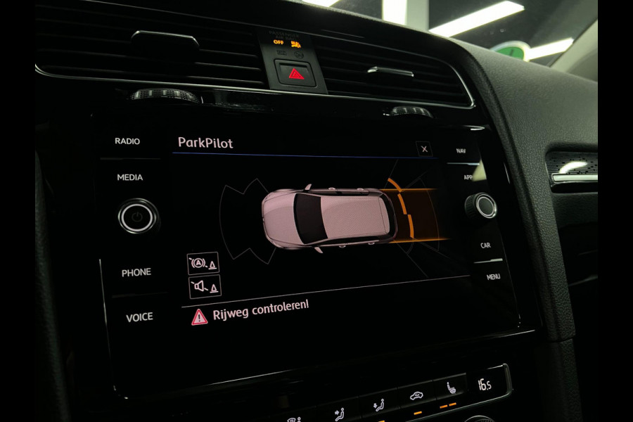 Volkswagen Golf 1.5 TSI R-Line |ACC | LANE | VIRTUAL | LED |