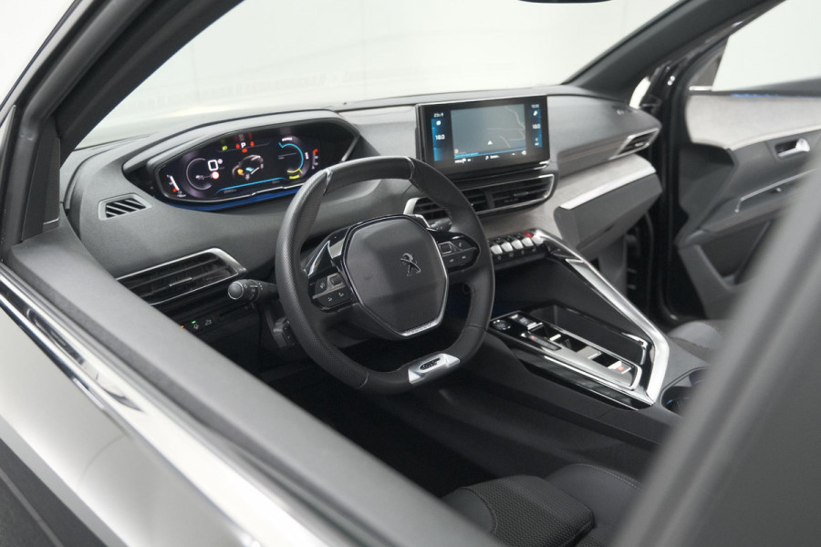 Peugeot 3008 1.2 Hybrid 136 GT | Camera | Adaptieve Cruise Control | Elektronische Kofferklep | Navigatie