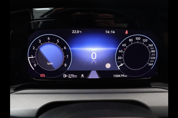 Volkswagen Golf 1.5 TSI Life | Camera | Carplay | Adaptive cruise | Sfeerverlichting | Navigatie | Full LED | Getint glas | Climate control
