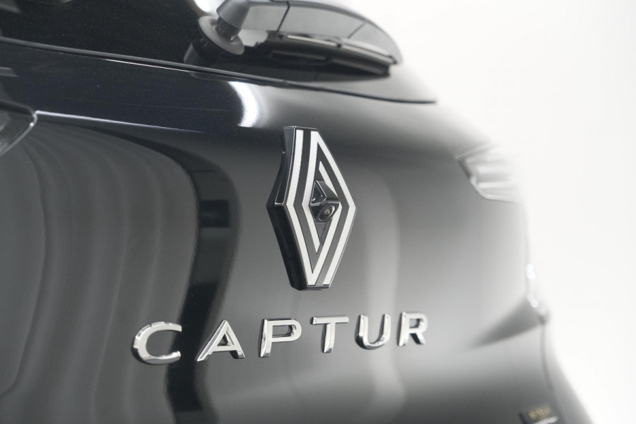 Renault Captur 1.6 E-Tech full hybrid 145 Techno | 360 Camera | Adaptieve Cruise Control | Apple Carplay | 18 Inch Lichtmetalen Velgen