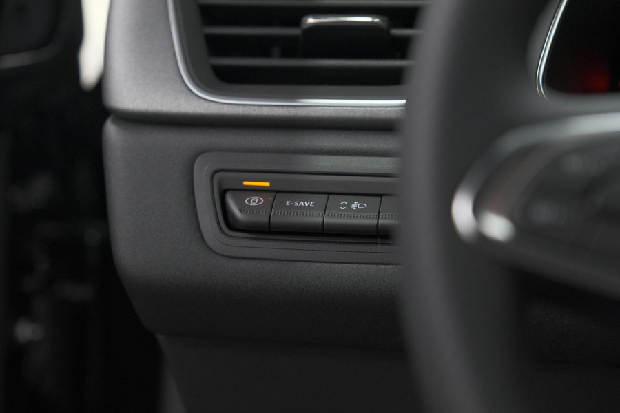 Renault Captur 1.6 E-Tech full hybrid 145 Techno | 360 Camera | Adaptieve Cruise Control | Apple Carplay | 18 Inch Lichtmetalen Velgen