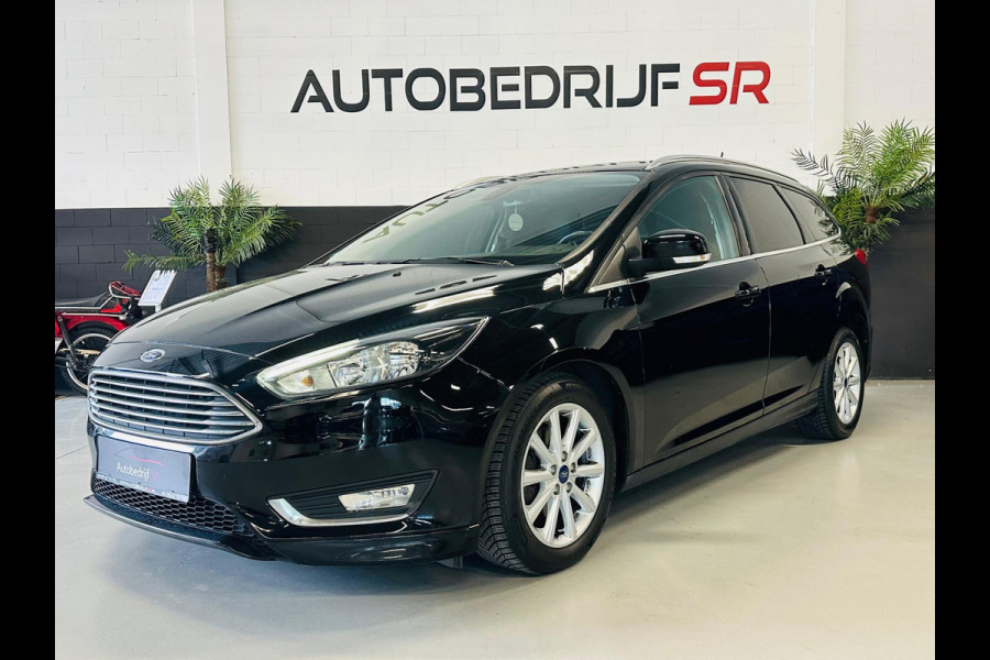 Ford FOCUS Wagon 1.0 Lease Edition Titanium Camera! Navigatie! Stoelverwarming!