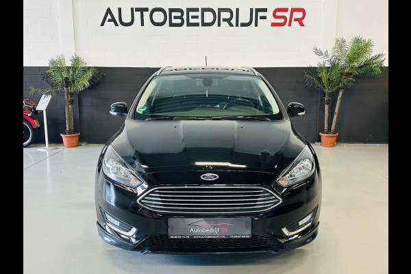 Ford FOCUS Wagon 1.0 Lease Edition Titanium Camera! Navigatie! Stoelverwarming!