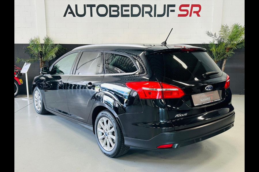 Ford FOCUS Wagon 1.0 Lease Edition Titanium Camera! Navigatie! Stoelverwarming!
