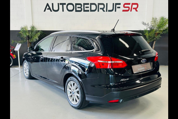 Ford FOCUS Wagon 1.0 Lease Edition Titanium Camera! Navigatie! Stoelverwarming!